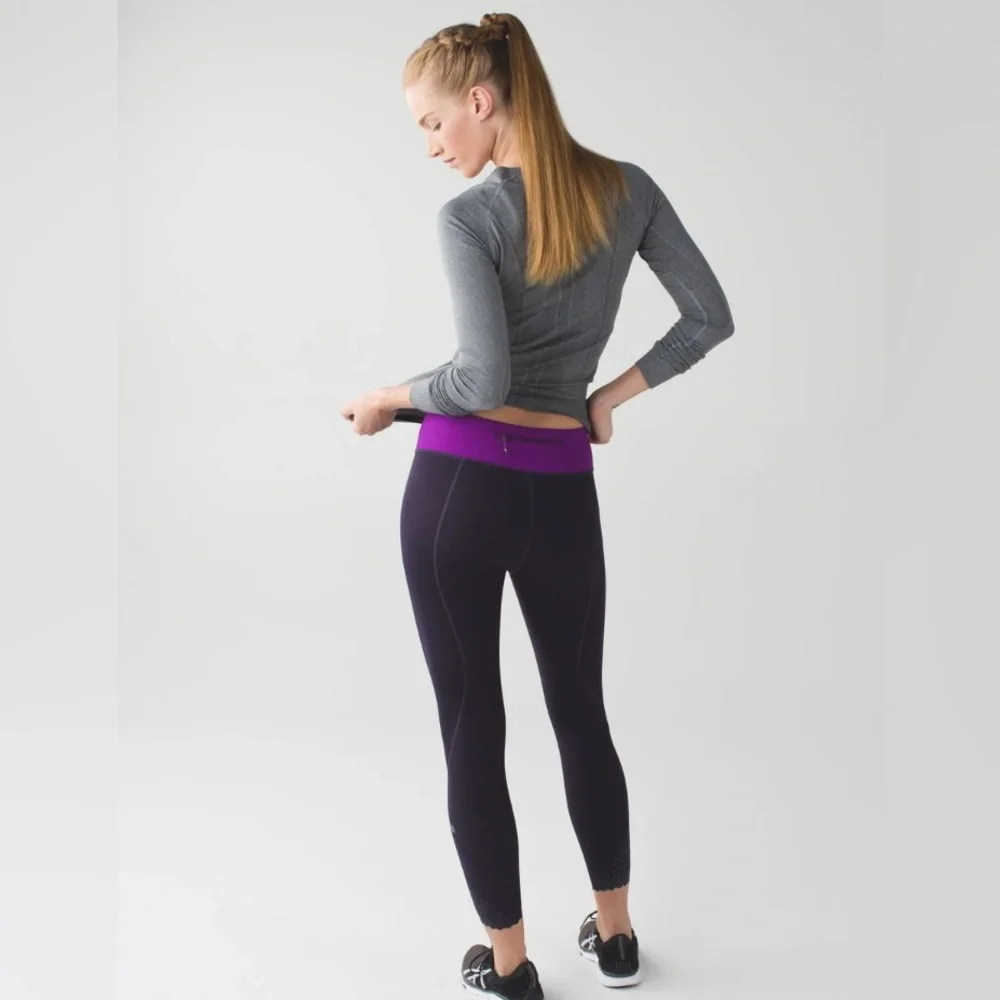 Lululemon tight stuff reflective tight grape black tender violet purple - Picture 2 of 15